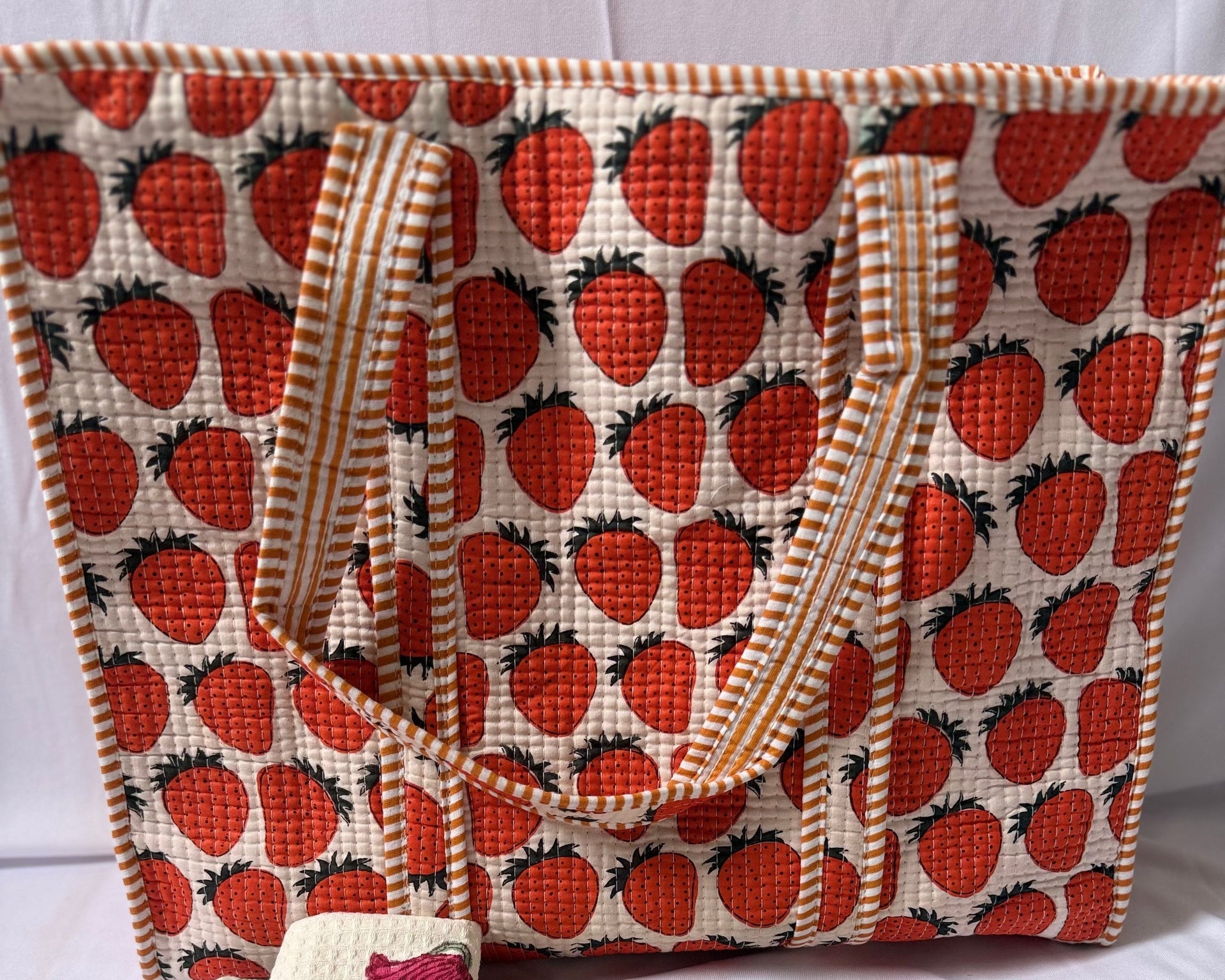 Everyday Essentials Tote Bag| Aavya Homes Handcrafted quilted hand bags of 18 inch length made in hand block printed fabric