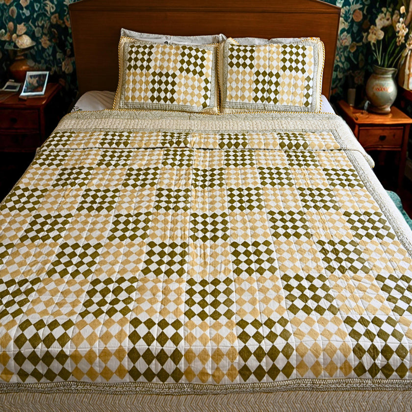 Marigold Whisper Quilted Bedcover | Warm - Toned all weather handmade Cotton Quilt – Aavya Homes - Aavya Homes